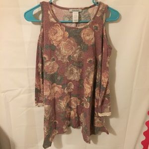Floral cold shoulder blouse
